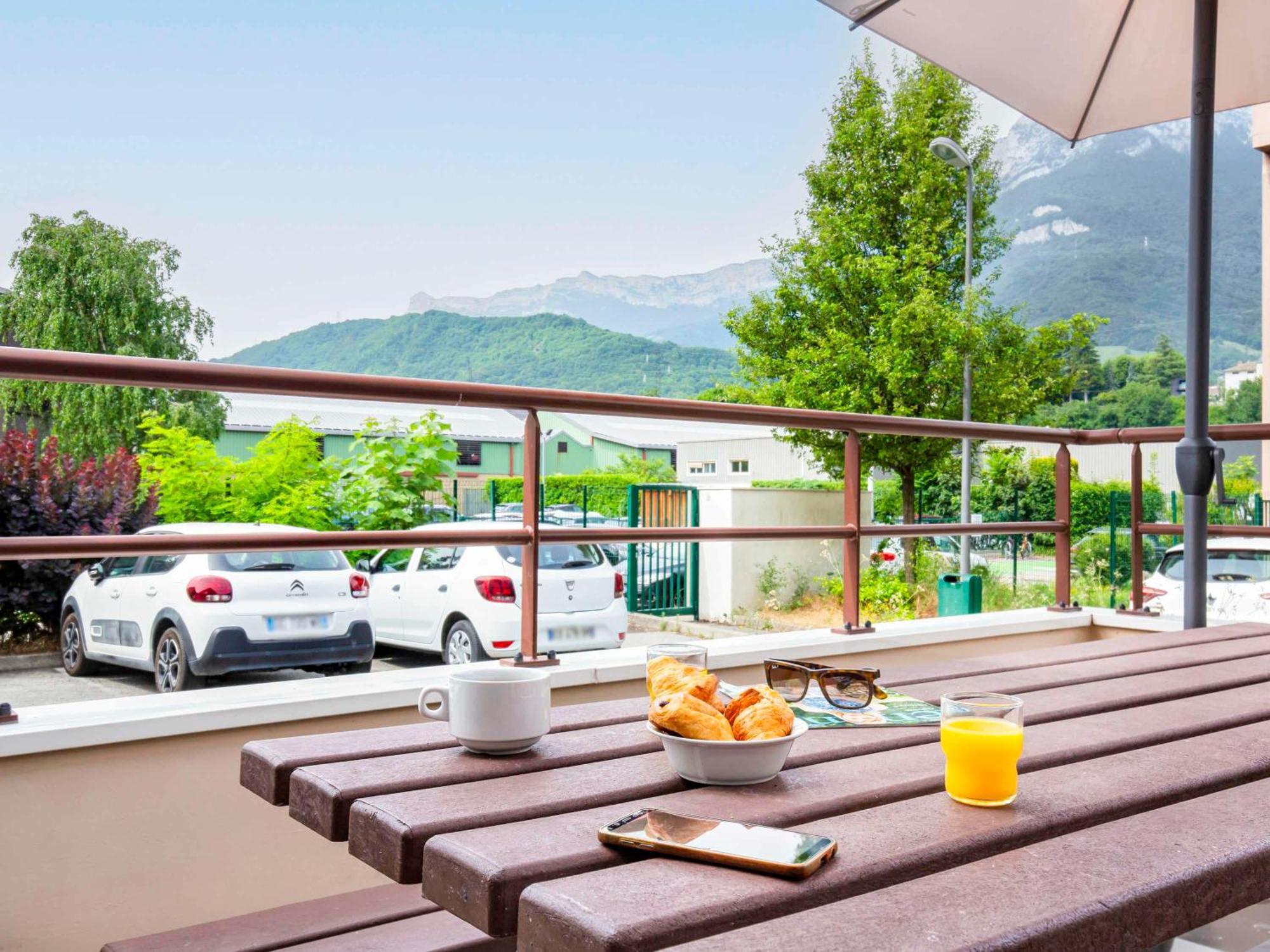 Ibis Budget Grenoble Sud Seyssinet 외부 사진